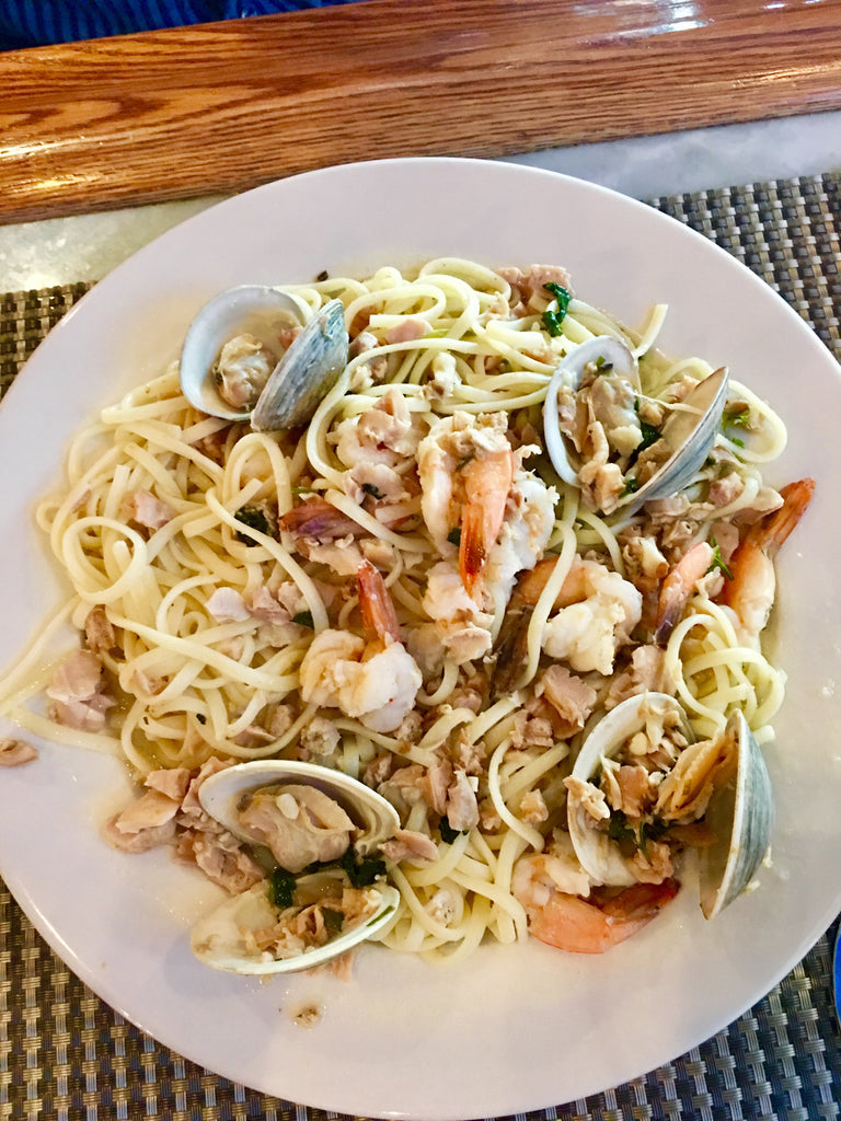 Linguini With Clam Sauce Clam Sauce Shrimp Pasta Seafood To Go Menu Jimmy Max 8682